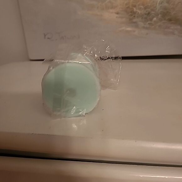 Decorative Thread  - Picture 2 of 4